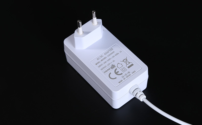 安防電源適配器歐規12V3A