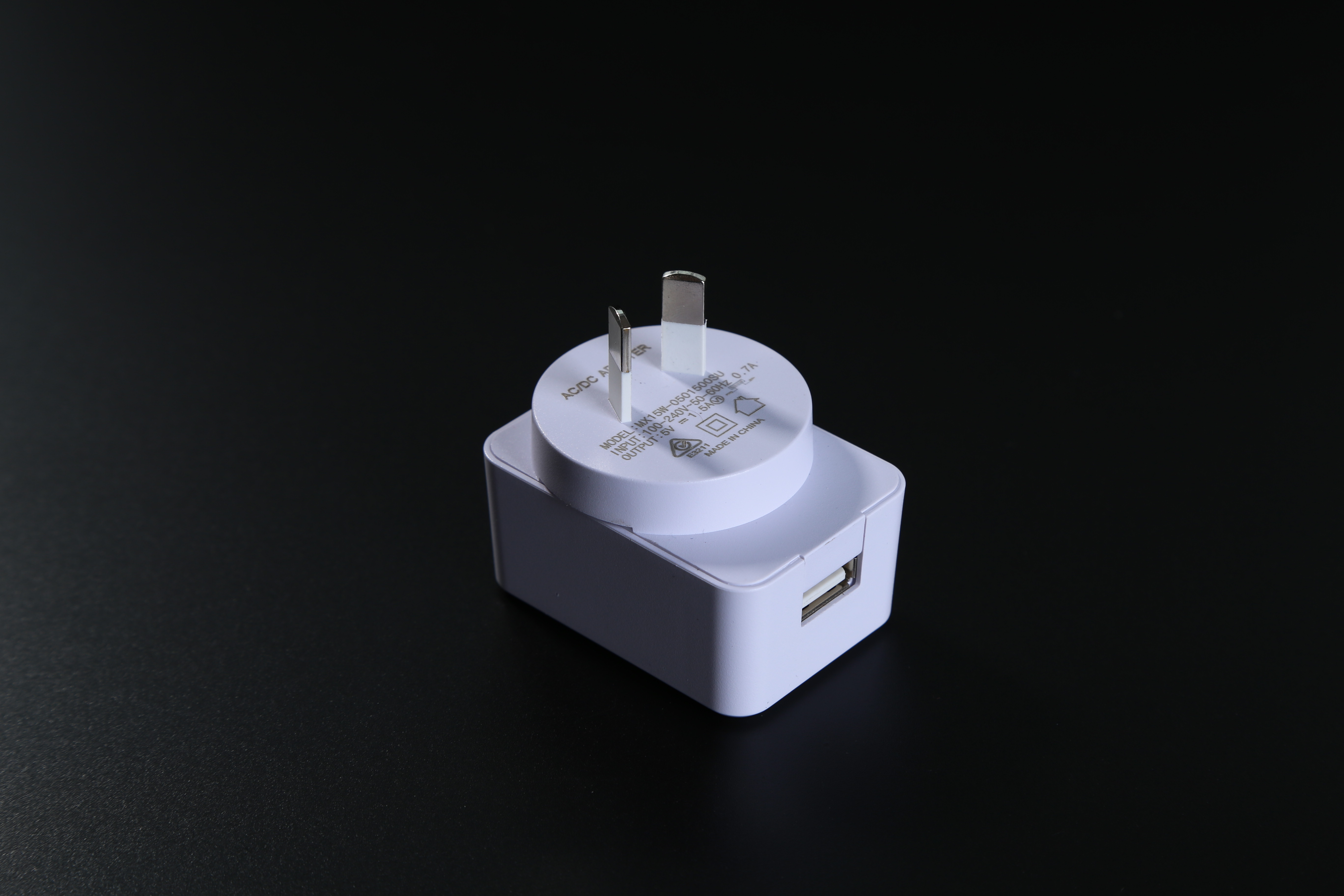 MX15w-0502100型號5v2.1a澳規電源適配器 rcm認證