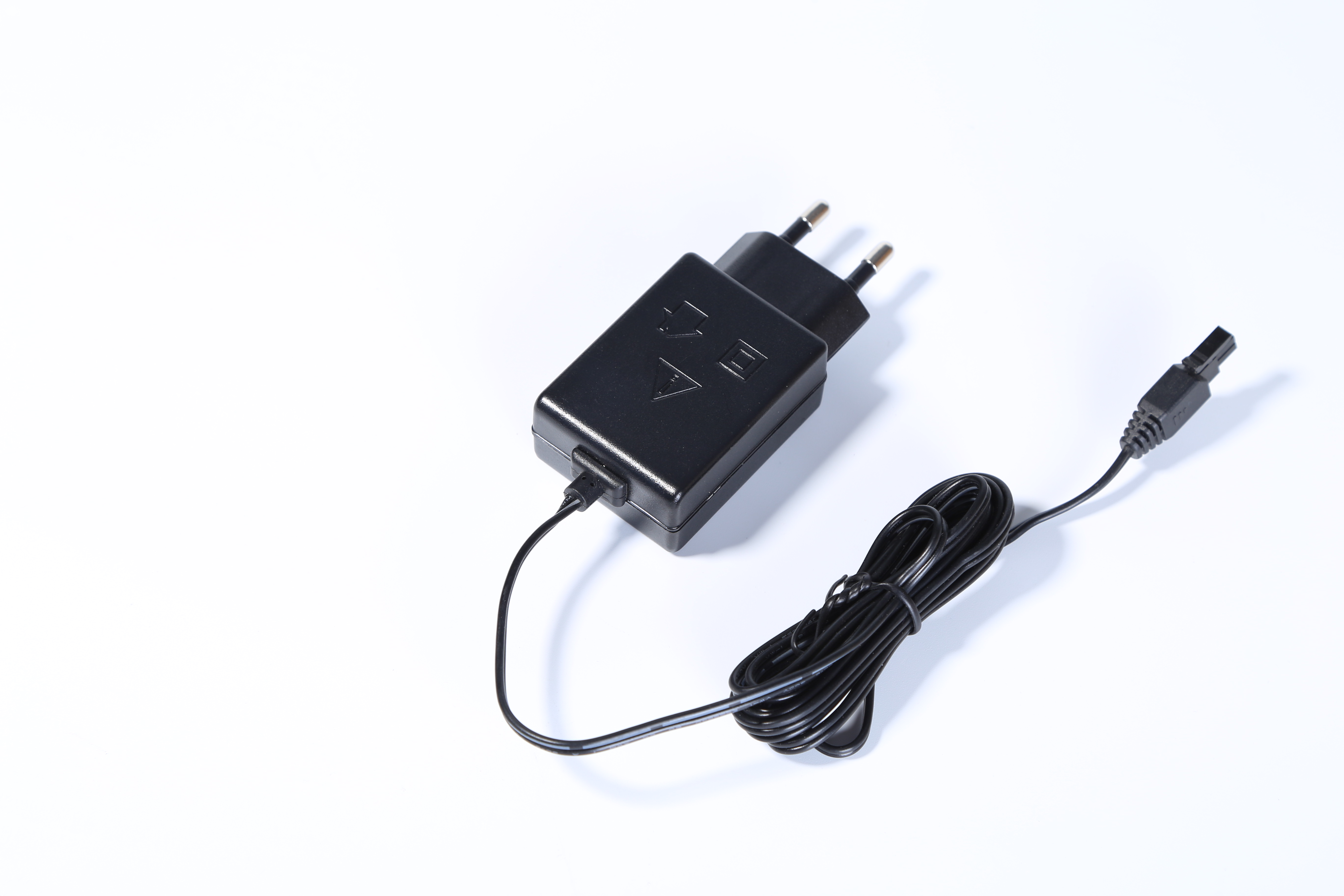 MX15w-0502100型號(hào)5v2.1a俄羅斯電源適配器 eac認(rèn)證