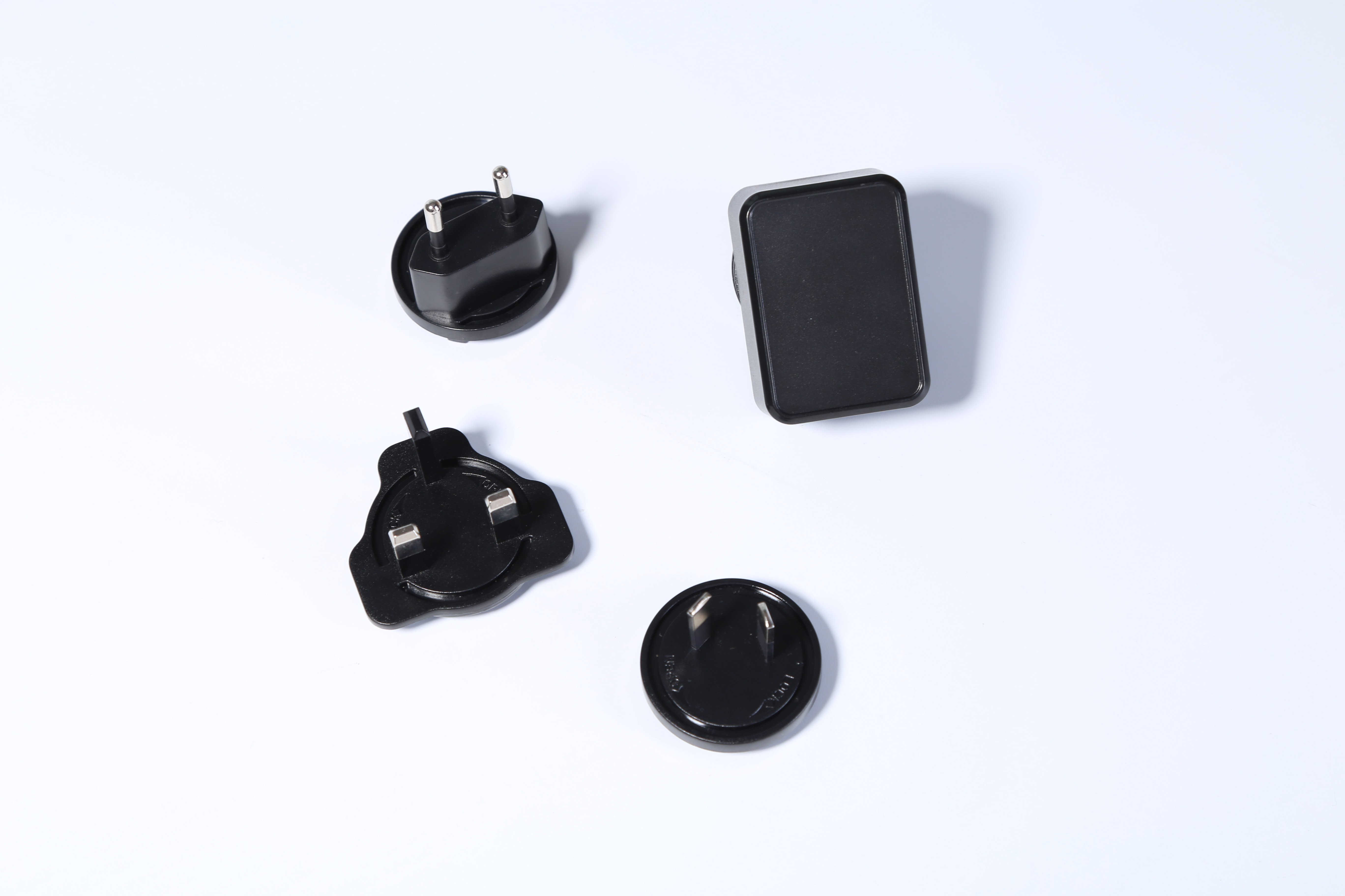 MX24w-1801000型號18v1a轉換頭電源適配器 cb認證