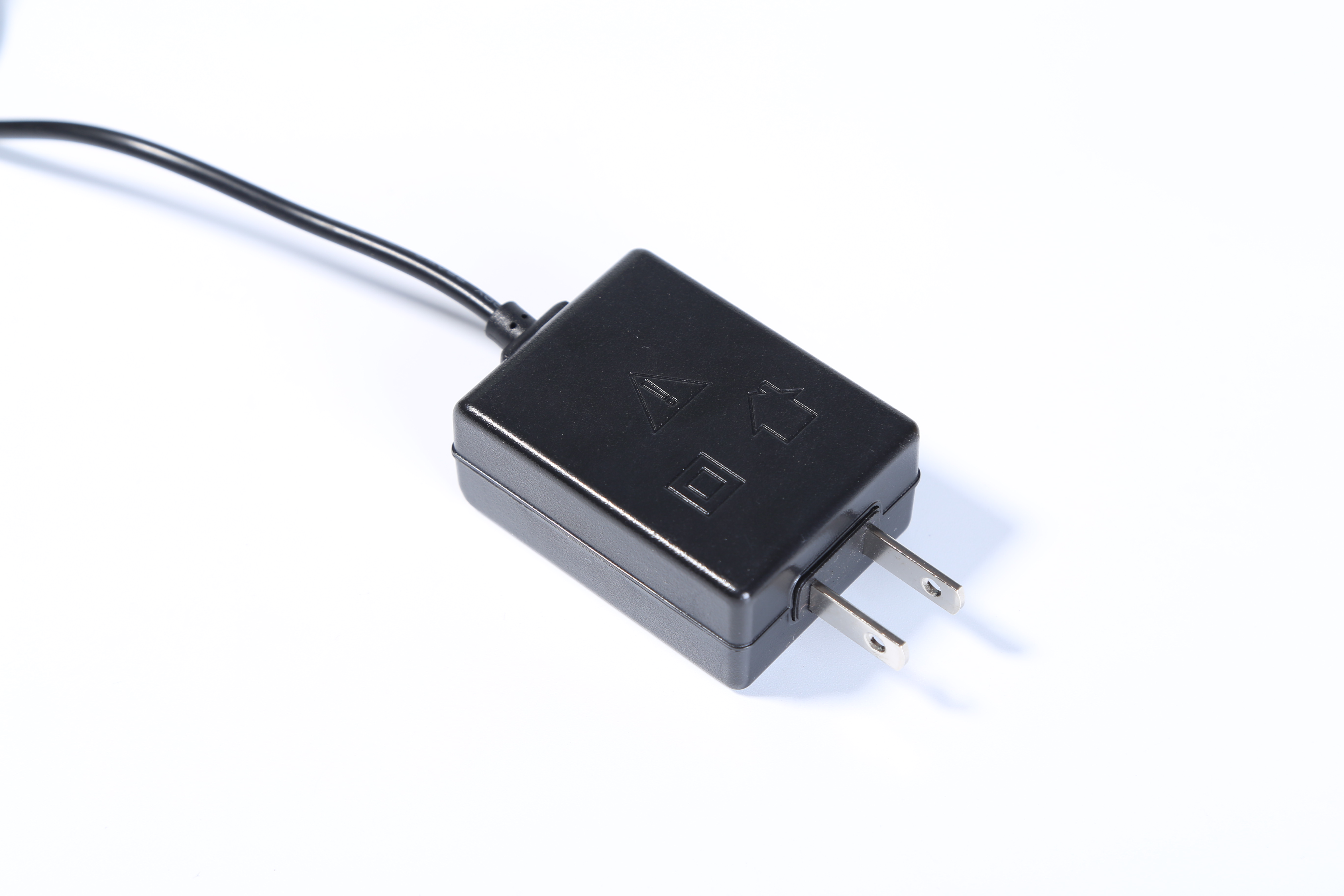 mx15x系列12v1.25a中規電源適配器3c認證