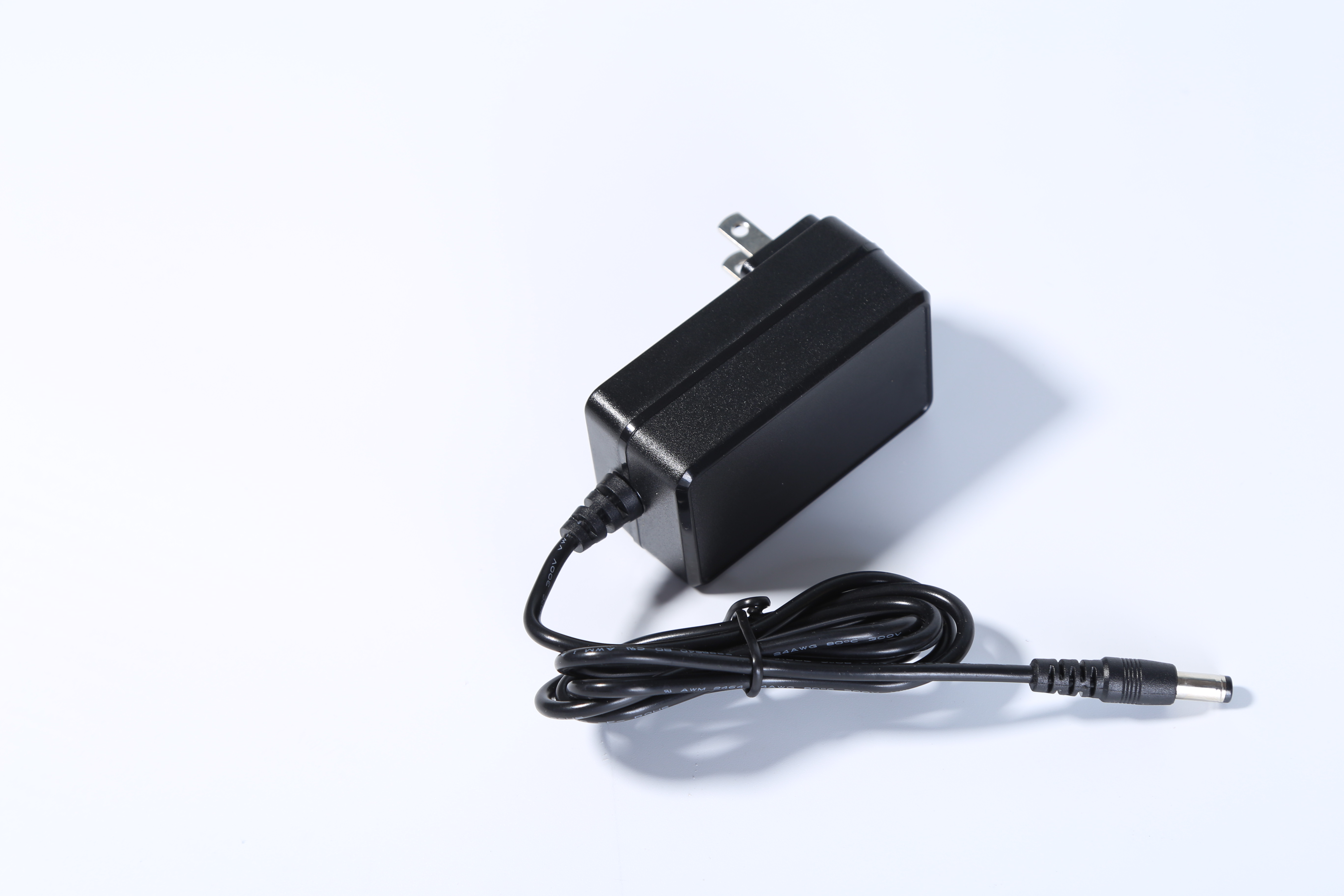 12V2A按摩器電源適配器 EN61558標準