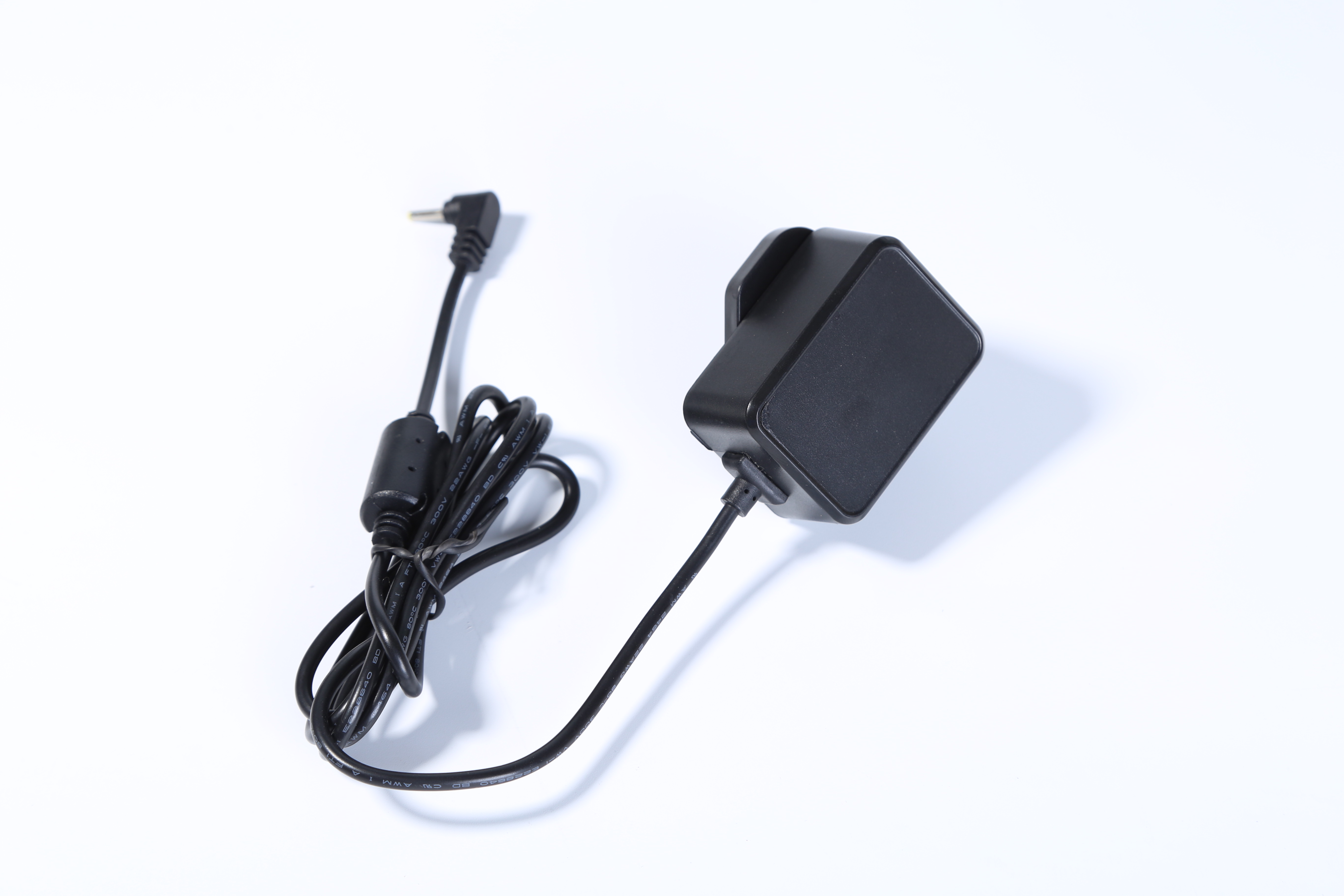 MX15W系列9v1a英規電源適配器 ce認證