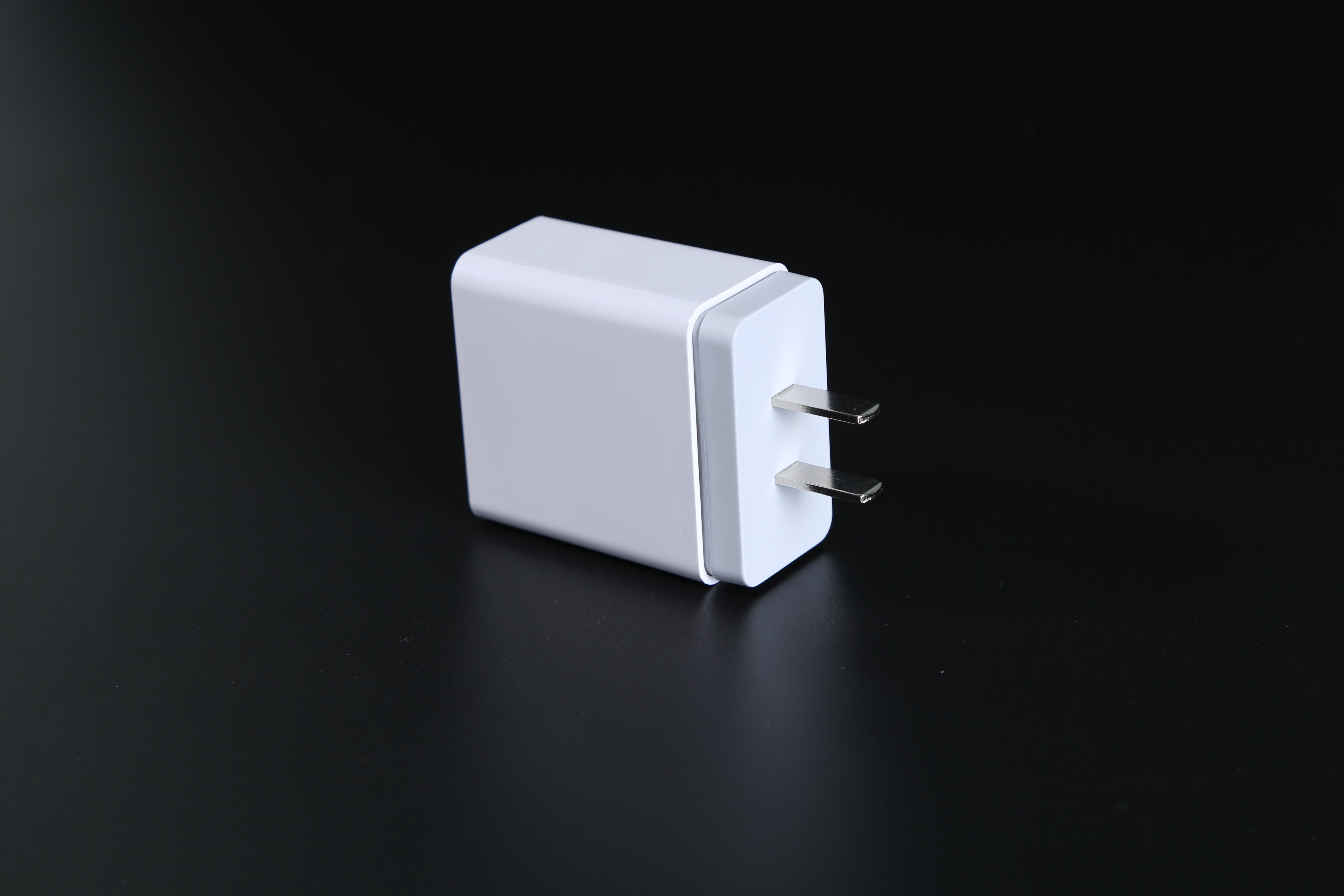 MX30PD系列15v2A美規充電器 fcc認證