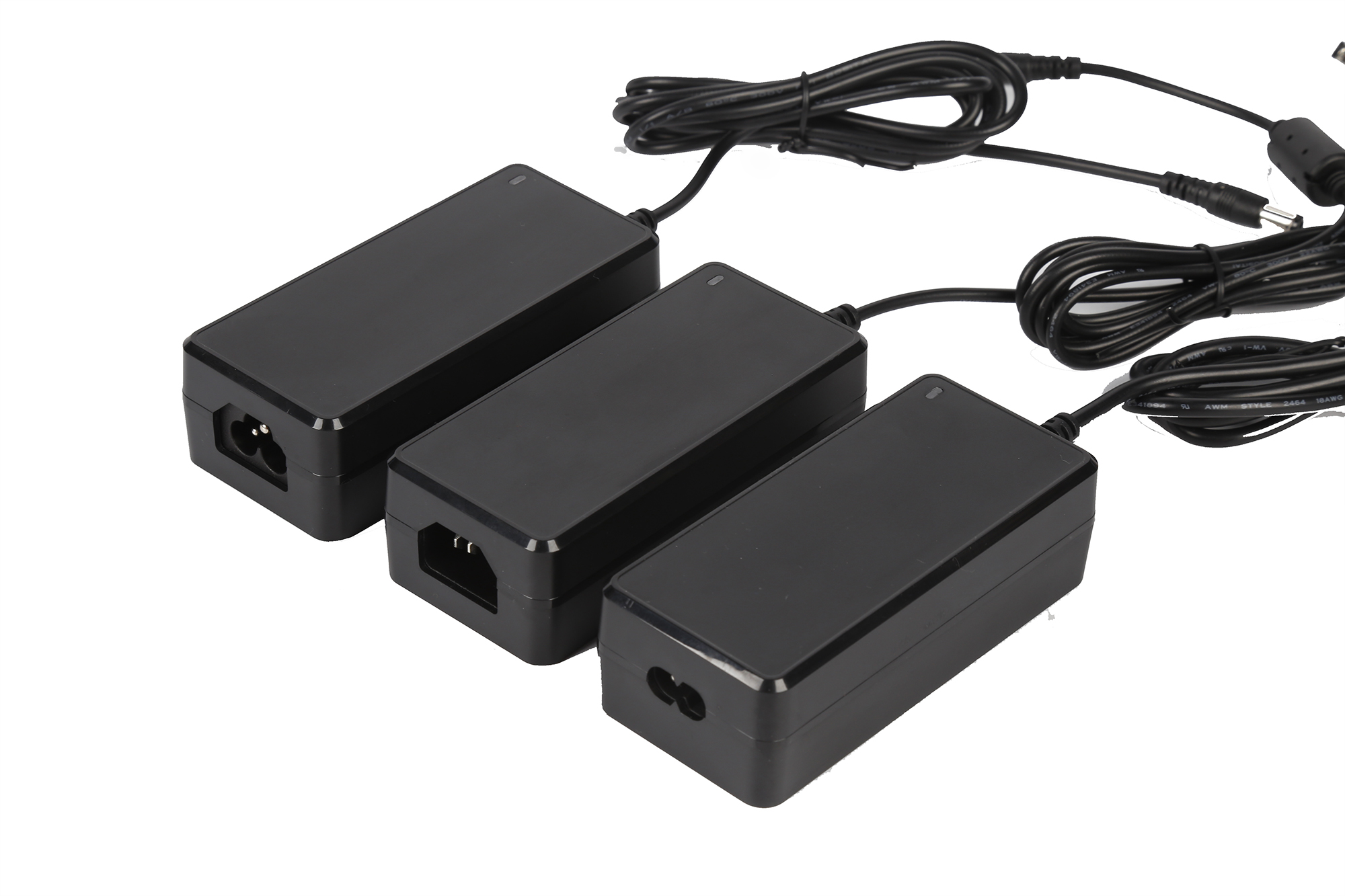 MX65W系列電源適配器 最大72W 插墻式 桌面式 轉換頭式可選 全球認證